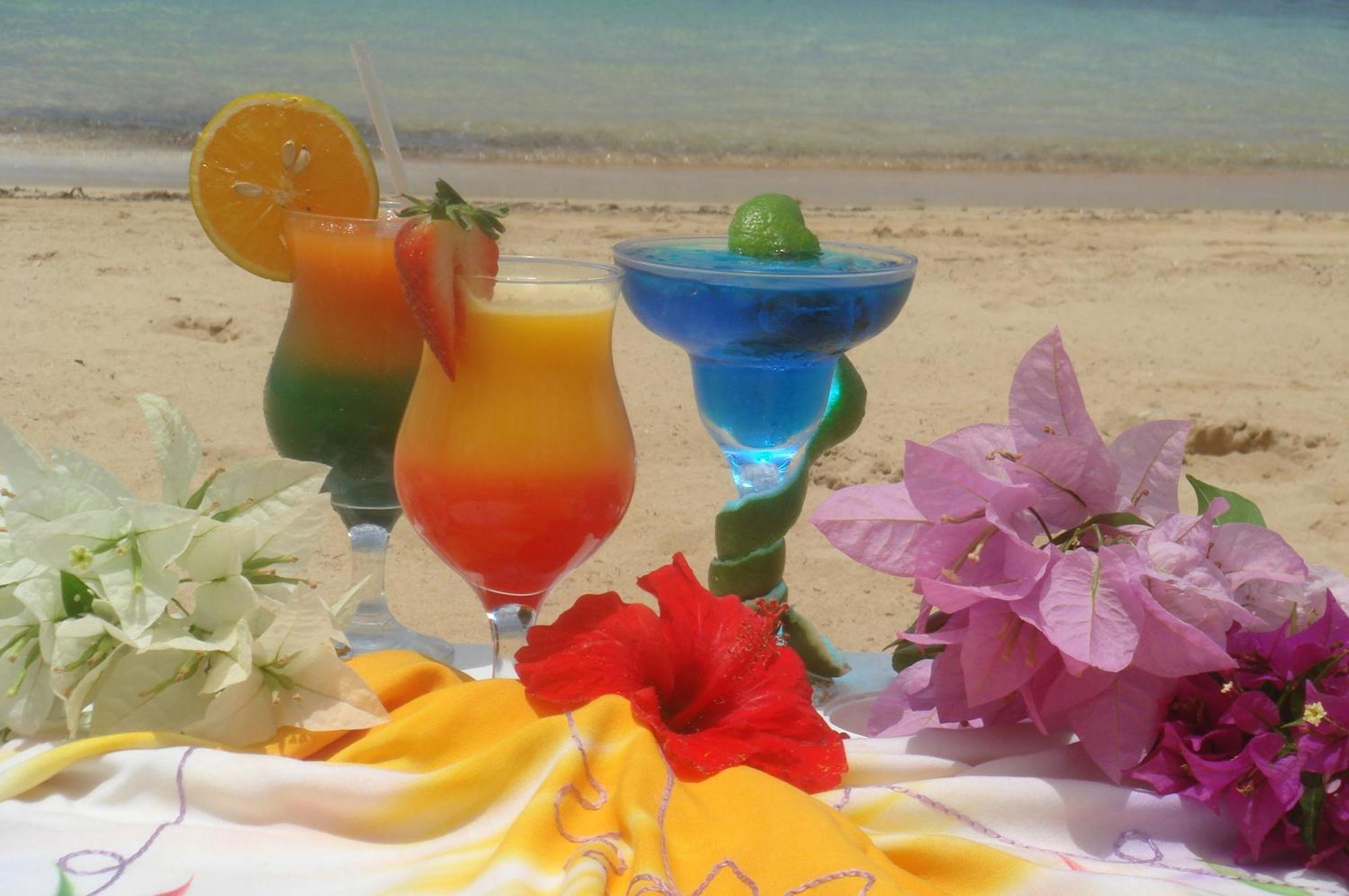 Hotel Playa Colibri ลาสแตร์เรนาส ภายนอก รูปภาพ